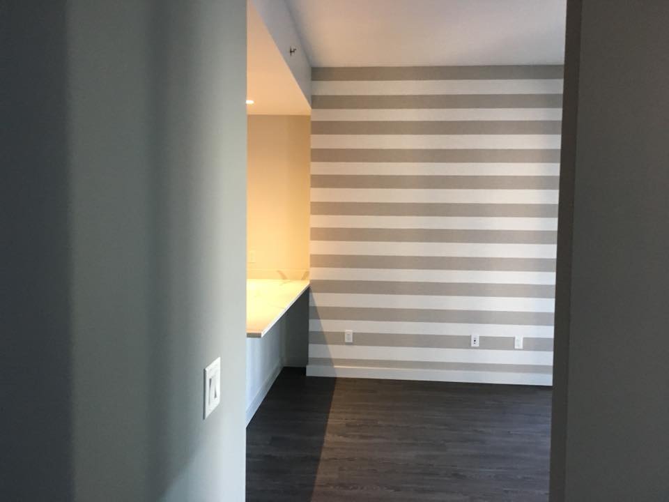 Stripe gray and white wall